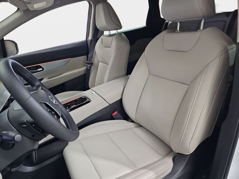 Used 2025 Nissan Murano SL w/ Cargo Package AWD/4WD image 18