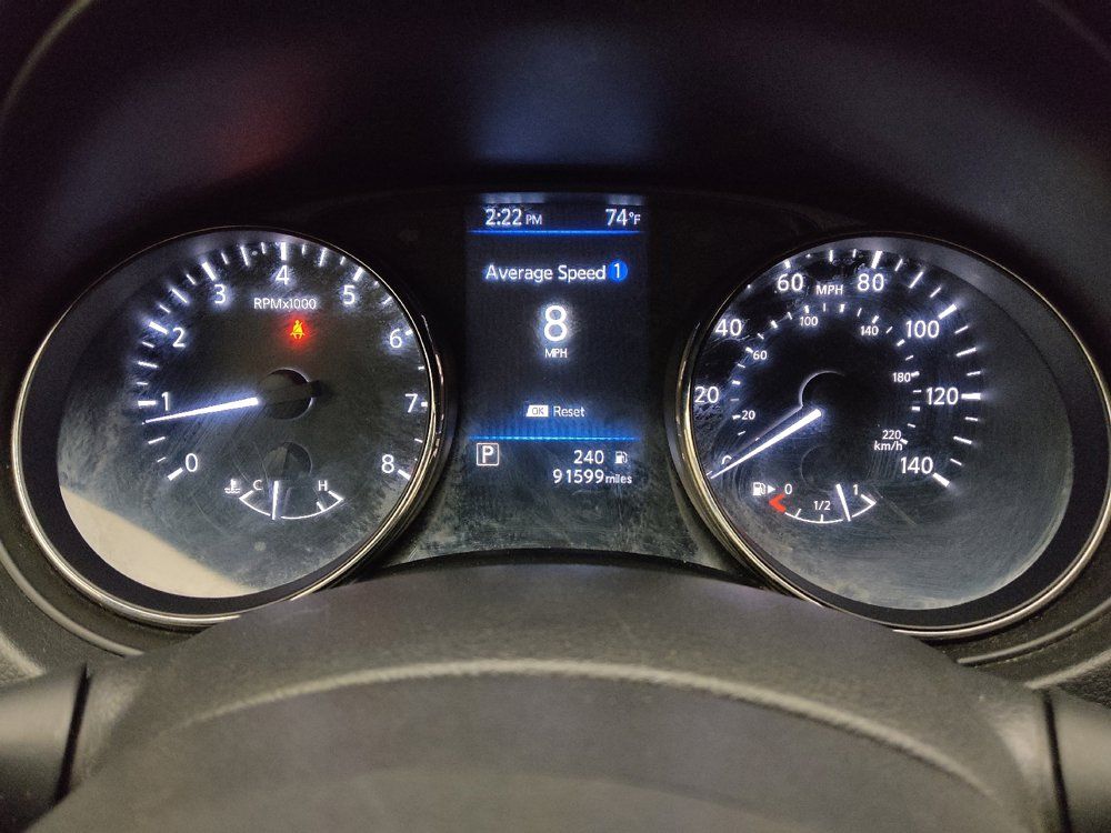 Used 2018 Nissan Rogue SV w/ Sun & Sound Touring Package AWD/4WD image 23