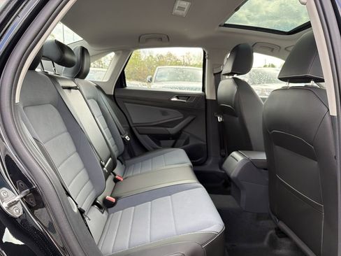 New 2026 Volkswagen Jetta SE FWD image 15
