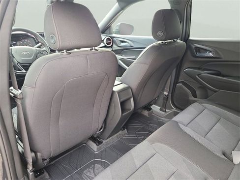 New 2026 Chevrolet Trax RS image 15