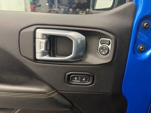 Certified 2025 Jeep Wrangler Sahara image 42