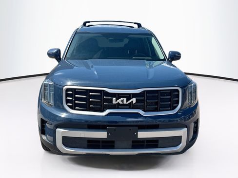 Used 2025 Kia Telluride S AWD/4WD image 2