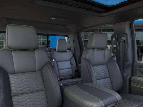 New 2026 Chevrolet Silverado 2500 ZR2 w/ LPO, Dark Essentials Package AWD/4WD image 26