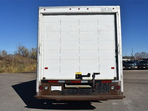 Used 2015 Chevrolet Express 3500 Extended image 4