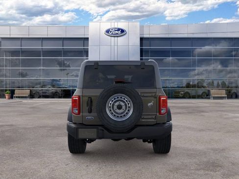 New 2026 Ford Bronco 4-Door AWD/4WD image 9