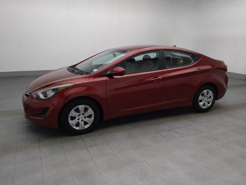 Used 2016 Hyundai Elantra SE FWD image 11