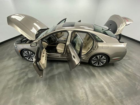 Used 2018 Lincoln MKZ Reserve w/ Climate Package AWD/4WD image 45