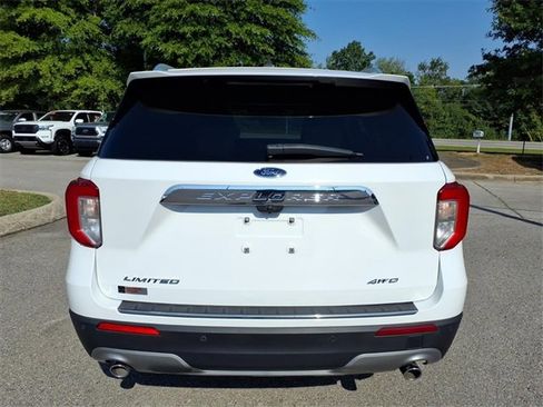Used 2021 Ford Explorer Limited w/ Equipment Group 301A image 17