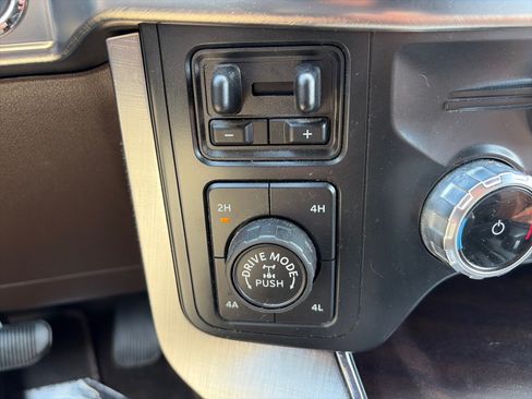 Used 2022 Ford F150 King Ranch w/ Equipment Group 601A High AWD/4WD image 23