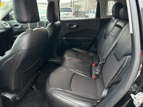 Used 2020 Jeep Compass Latitude image 23