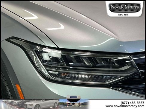 Used 2023 Volkswagen Tiguan SE R-Line image 10