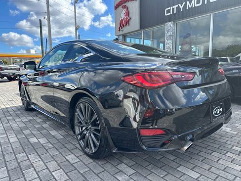Used 2022 INFINITI Q60 3.0t Luxe w/ Essential Package image 5