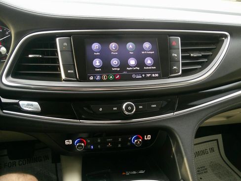 Used 2023 Buick Enclave Avenir w/ Avenir Technology Package FWD image 21