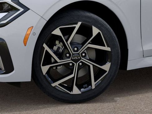 New 2026 Kia K5 EX FWD image 8