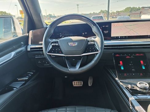 Used 2025 Cadillac Escalade V w/ LPO, Floor Liner Package AWD/4WD image 16
