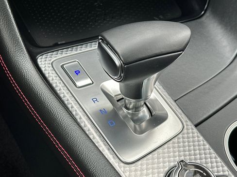 Used 2023 Genesis G70 2.0T w/ Sport Prestige Package image 21