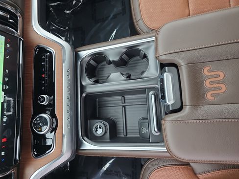 New 2026 Ford Expedition Max King Ranch image 26