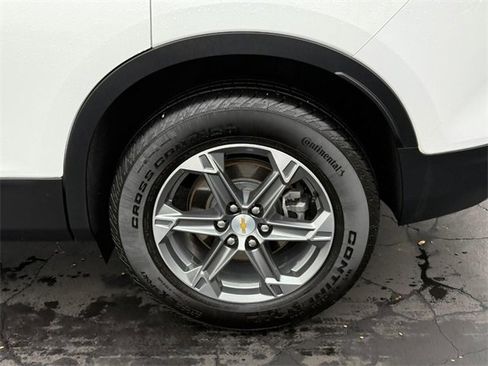 Used 2024 Chevrolet Blazer LT w/ Driver Confidence Package image 4