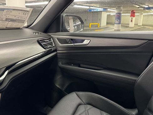 New 2026 Volkswagen Atlas Cross Sport SE image 30