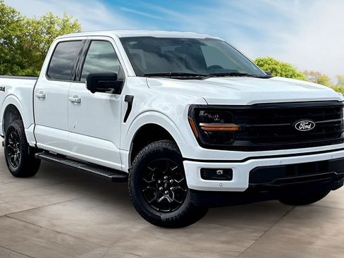 Used 2025 Ford F150 XLT w/ Equipment Group 302A MID AWD/4WD image 11