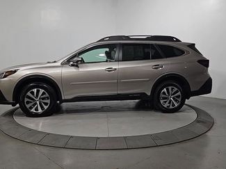Used 2020 Subaru Outback Premium AWD/4WD video 2