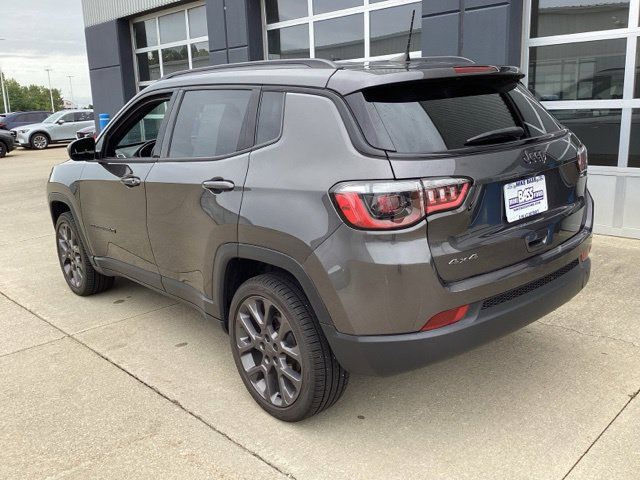 Used 2021 Jeep Compass Latitude AWD/4WD image 10