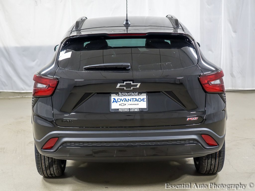 New 2026 Chevrolet Trax RS w/ Driver Confidence Package FWD image 6