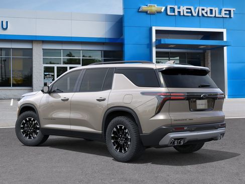 New 2026 Chevrolet Traverse Z71 AWD/4WD image 3