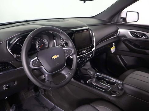 Used 2023 Chevrolet Traverse LT w/ LPO, Floor Liner Package AWD/4WD image 26