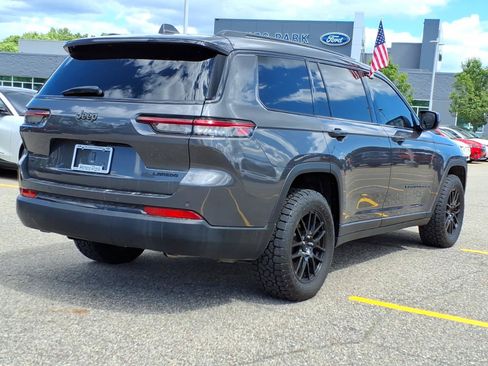 Used 2021 Jeep Grand Cherokee L Laredo w/ Luxury Tech Group I AWD/4WD image 7