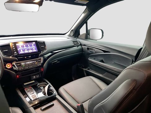 Used 2023 Honda Ridgeline Black Edition image 24