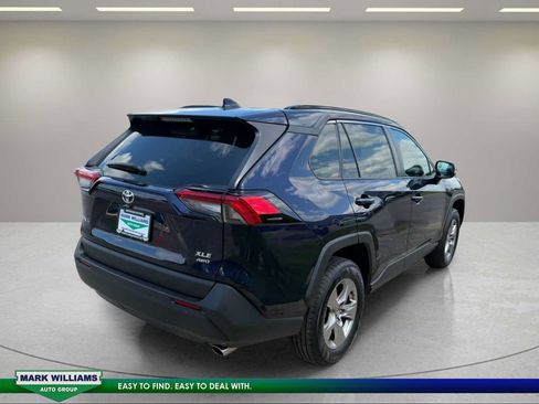 Used 2023 Toyota RAV4 XLE AWD/4WD image 15