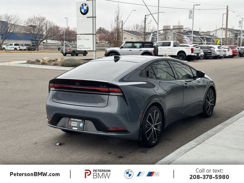 Used 2024 Toyota Prius XLE image 6