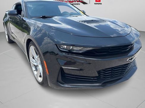 Used 2019 Chevrolet Camaro SS RWD image 27