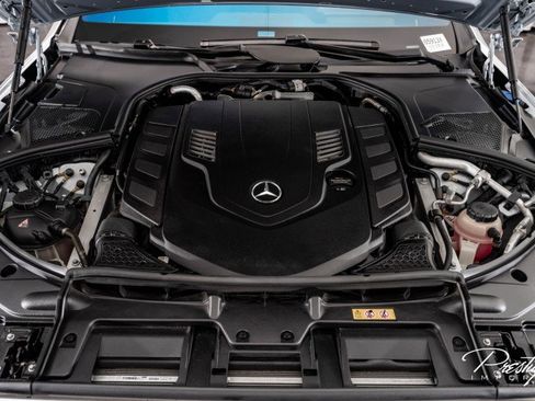 Used 2025 Mercedes-Benz S 580 4MATIC Sedan image 6