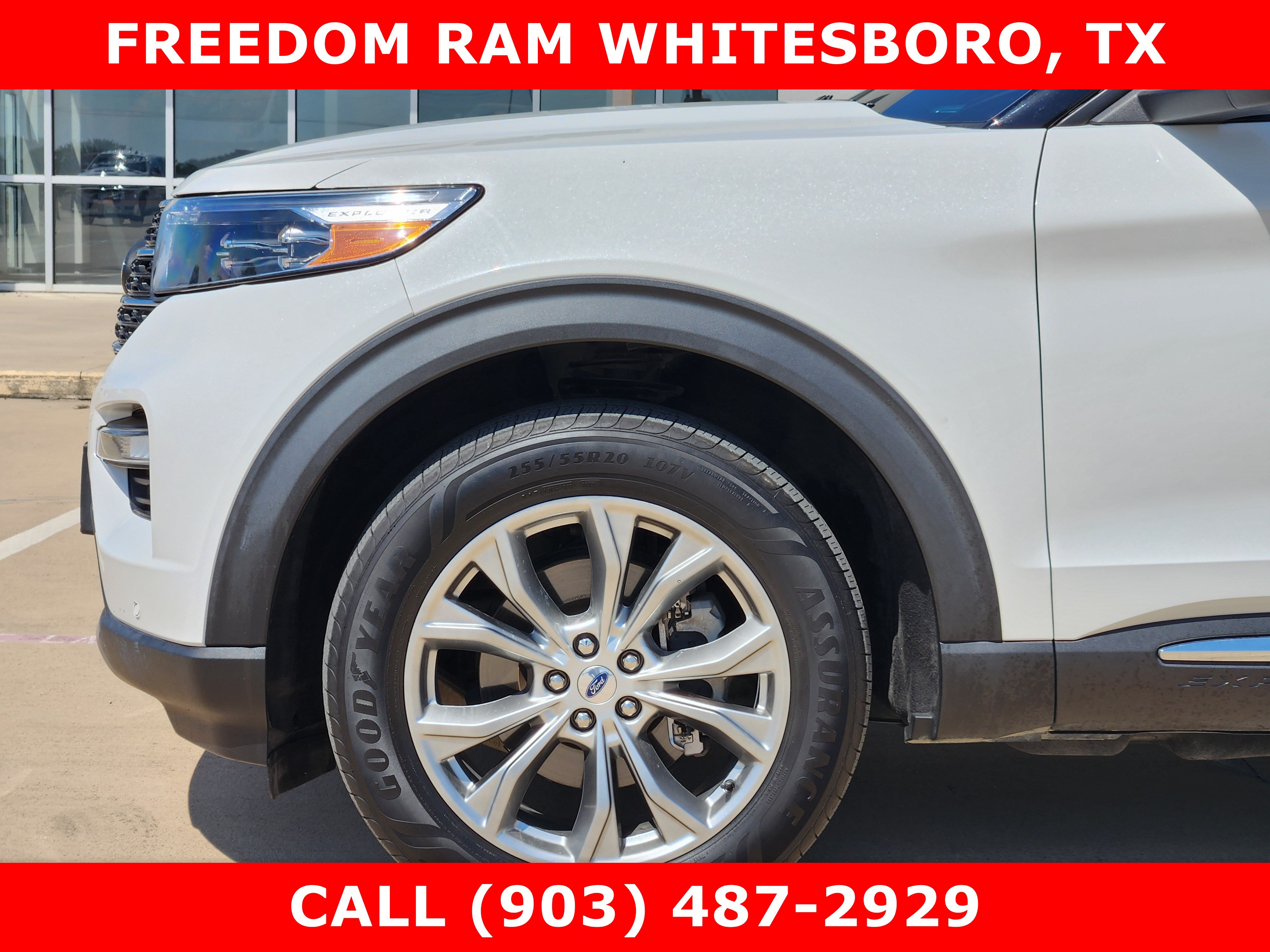 Used 2022 Ford Explorer XLT w/ Equipment Group 202A AWD/4WD image 6