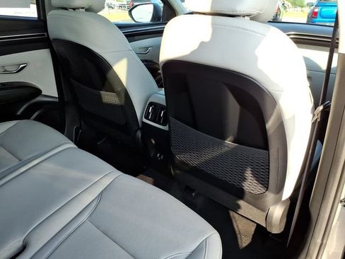 Used 2023 Hyundai Tucson Limited AWD/4WD image 23