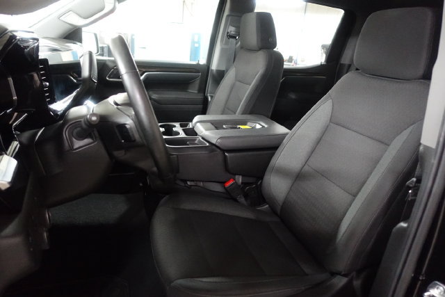 Used 2026 Chevrolet Silverado 1500 RST AWD/4WD image 11