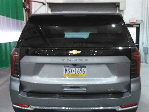 Used 2025 Chevrolet Tahoe LT AWD/4WD image 7