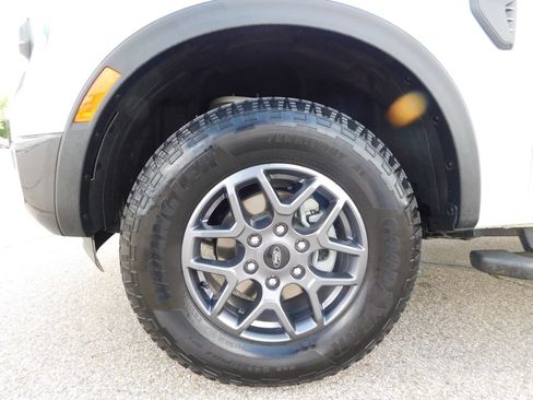 Used 2025 Ford Ranger XLT w/ Convenience Package AWD/4WD image 13