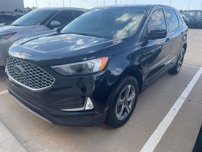 Used 2024 Ford Edge SEL w/ Convenience Package