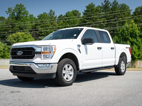 Used 2022 Ford F150 XLT w/ Trailer Tow Package AWD/4WD image 3