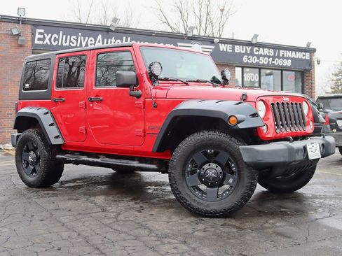 Used 2014 Jeep Wrangler Unlimited Sport w/ Quick Order Package 24S AWD/4WD image 2