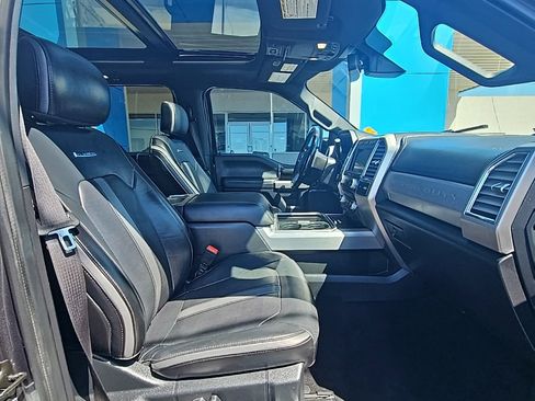 Used 2018 Ford F450 Platinum w/ Platinum Ultimate Package image 20