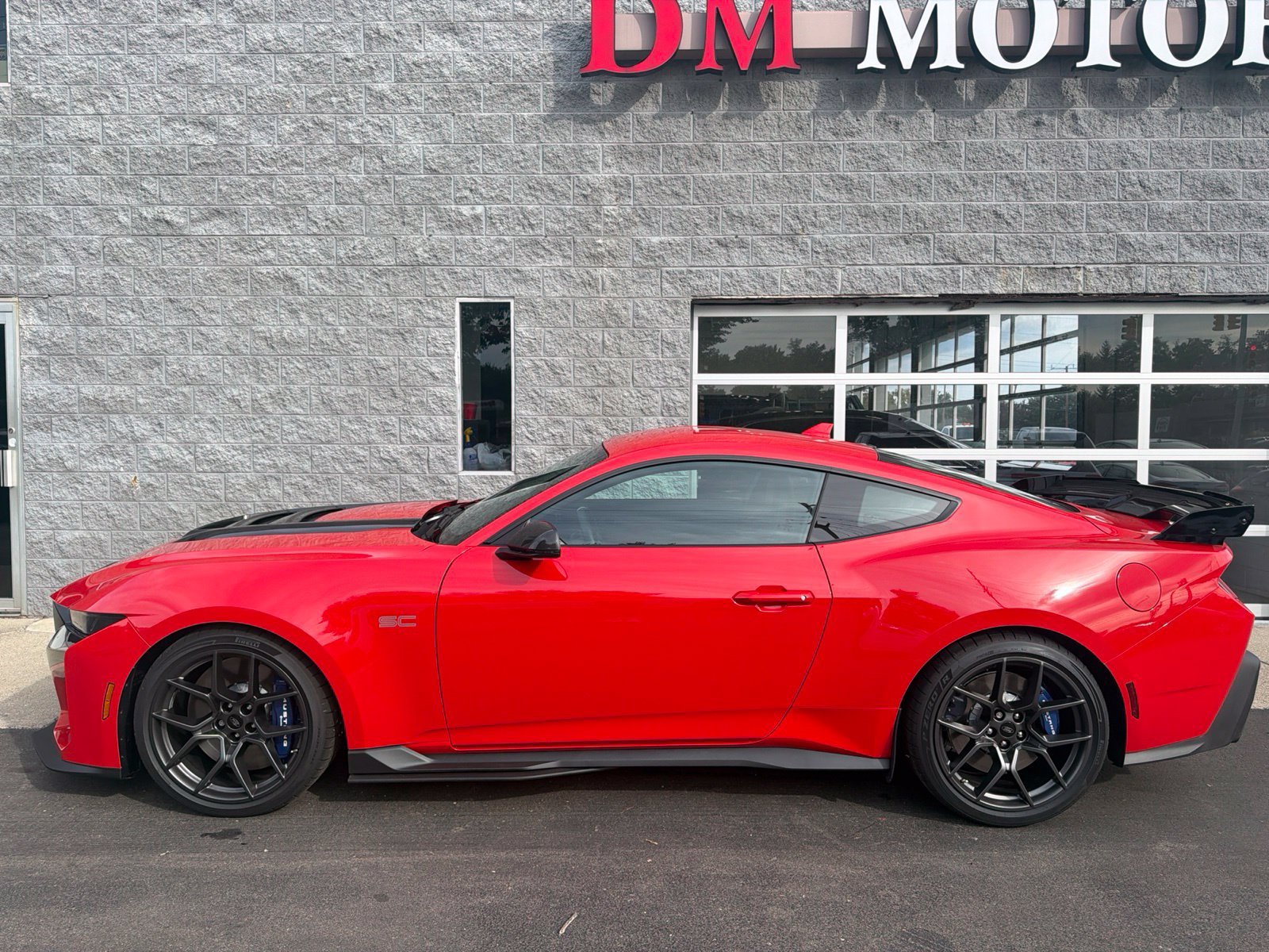 Used 2026 Ford Mustang Dark Horse SC w/ Carbon Fiber Exterior Package RWD image 6