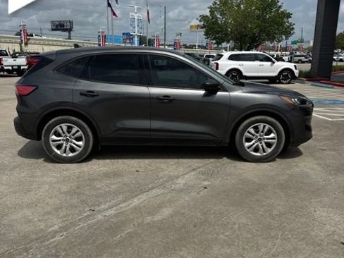 Used 2020 Ford Escape S FWD image 2