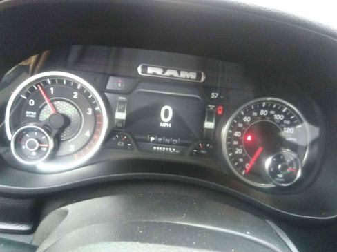 Used 2024 RAM 2500 Laramie image 7