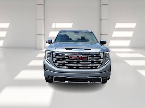 New 2026 GMC Sierra 1500 Denali image 2