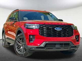 Certified 2025 Ford Explorer ST-Line w/ Premium Package AWD/4WD video 2