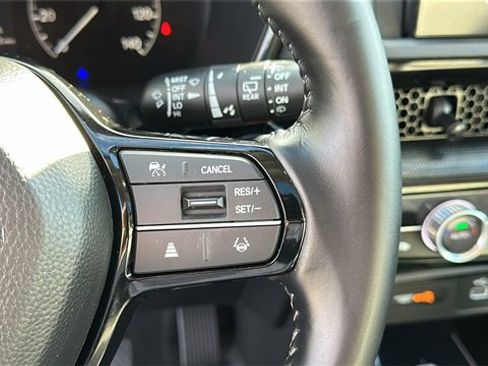 Used 2025 Honda CR-V EX-L image 14